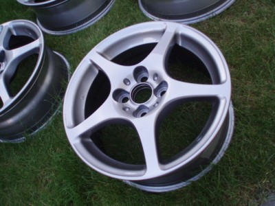 wheels 004.jpg