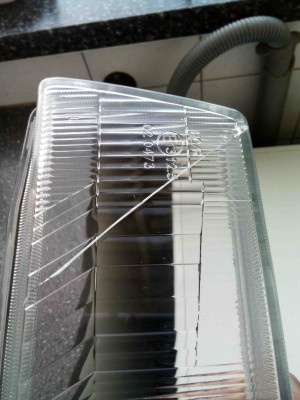 kapot glas.jpg