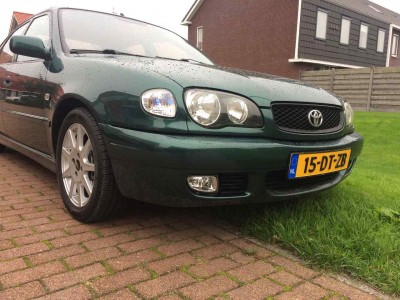 Corolla zonder lip.jpg