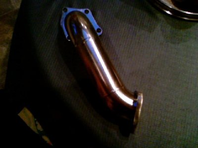 de zelfgemaakte downpipe (nog niet klaar)