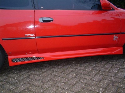De universele skirts gemonteerd